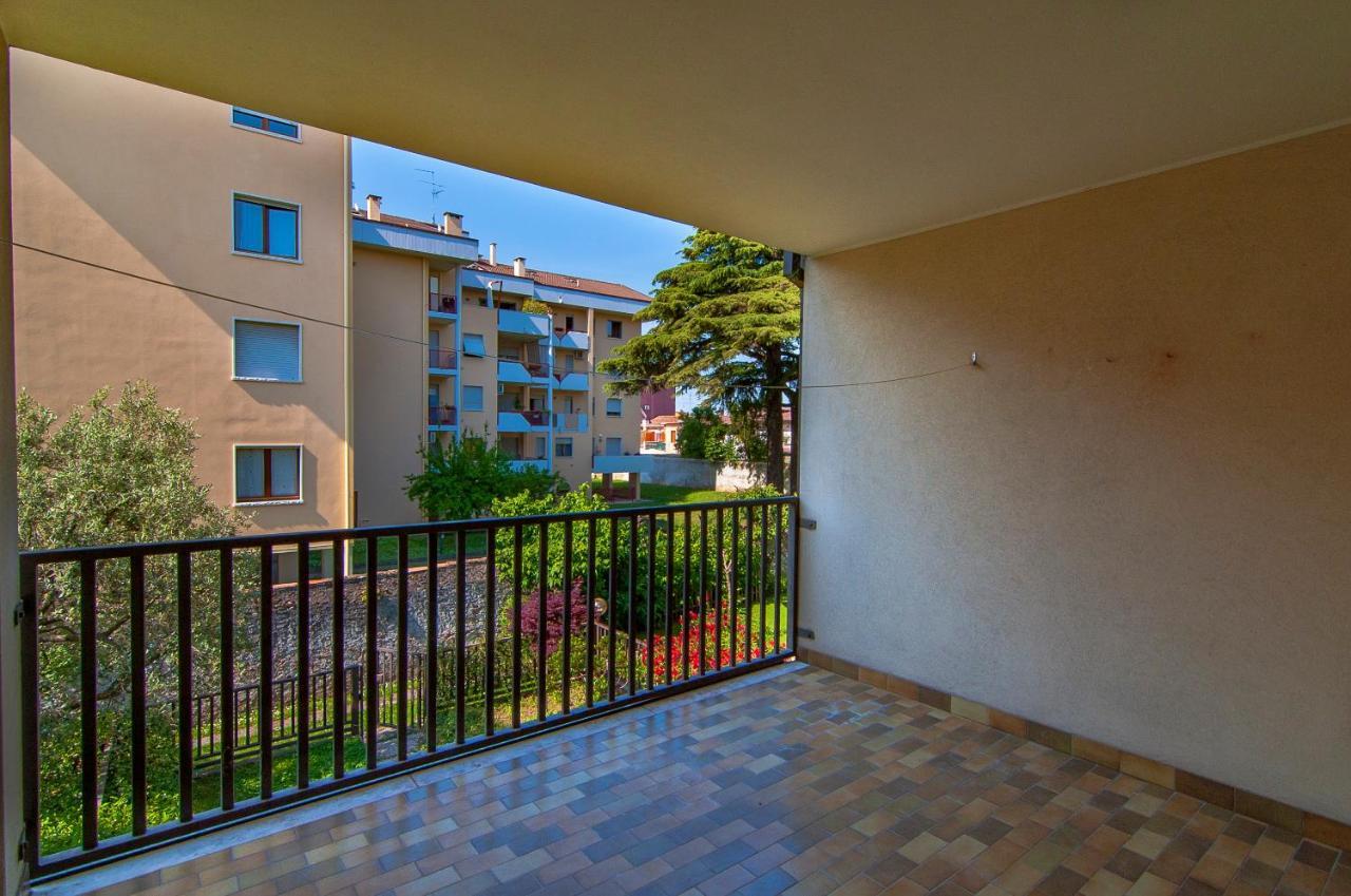 Verona - Familyoasi Free Parking And Garden Exteriör bild